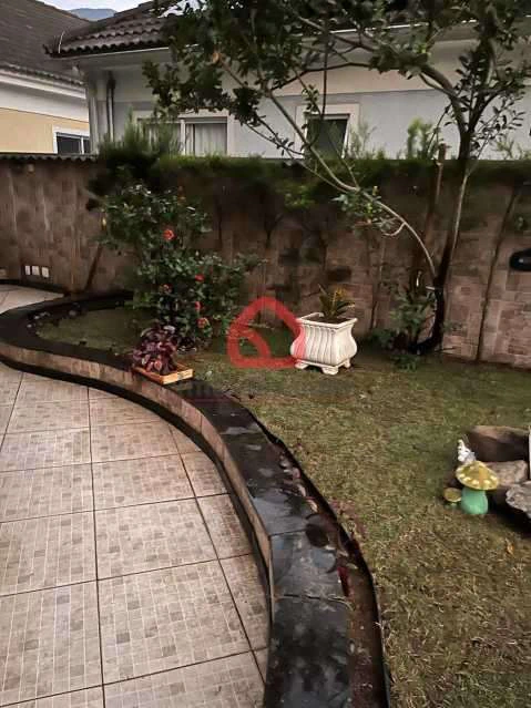 600 m² house with 3 suites and 7 bathrooms — photo 13