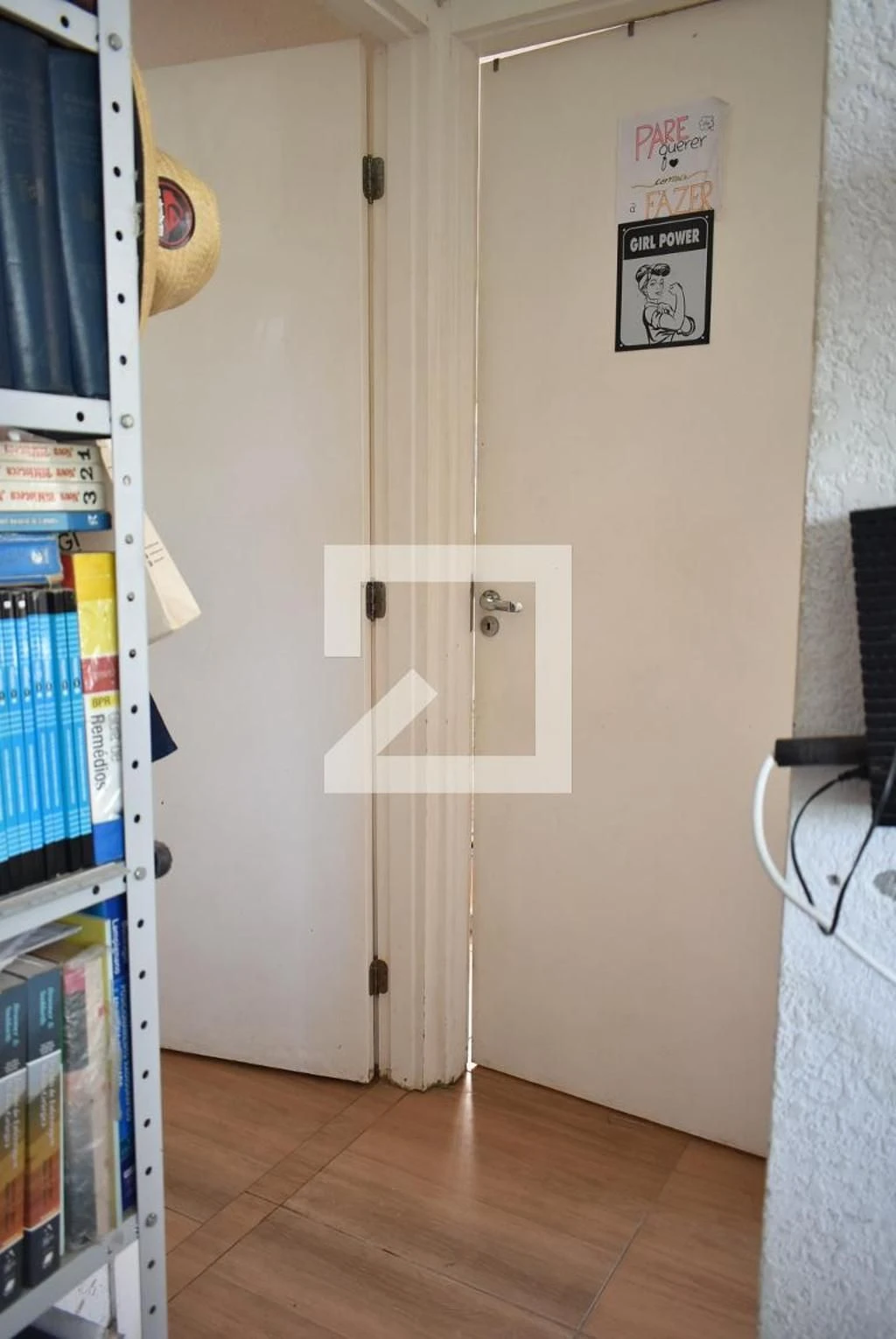Apartamento amueblado de 2 dormitorios y cocina a gas — photo 36