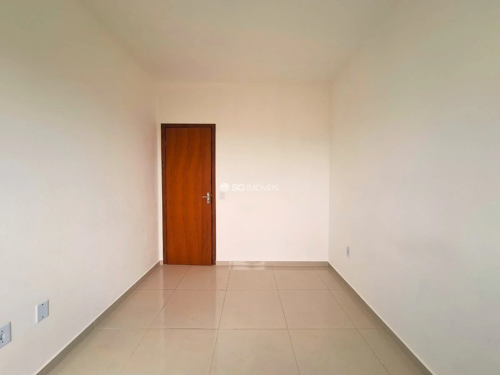3-bedroom apartment, 1 with its own bathroom, 75 m² — photo 16