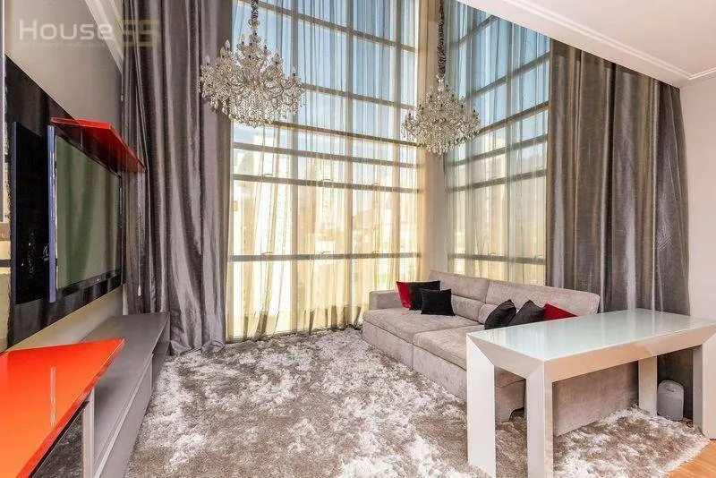 113 m² apartment with 1 bedroom and a balcony — photo 2