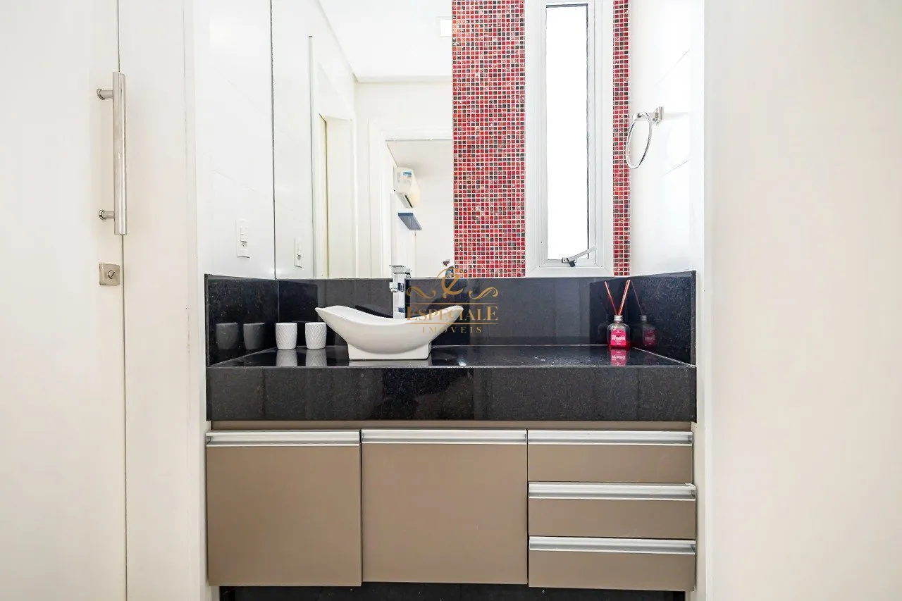 Condo house with 4 bedrooms and a private garden — photo 63
