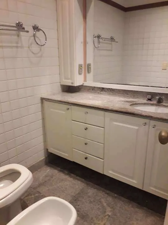 Condo house with 3 bedrooms, 5 bathrooms and 3 parking spots — photo 29