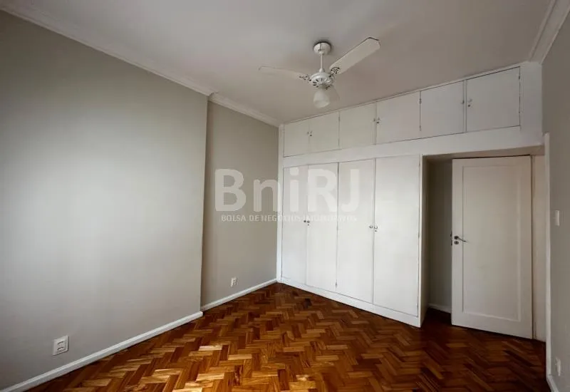 2-bedroom apartment with 1 bathroom, no parking — photo 4