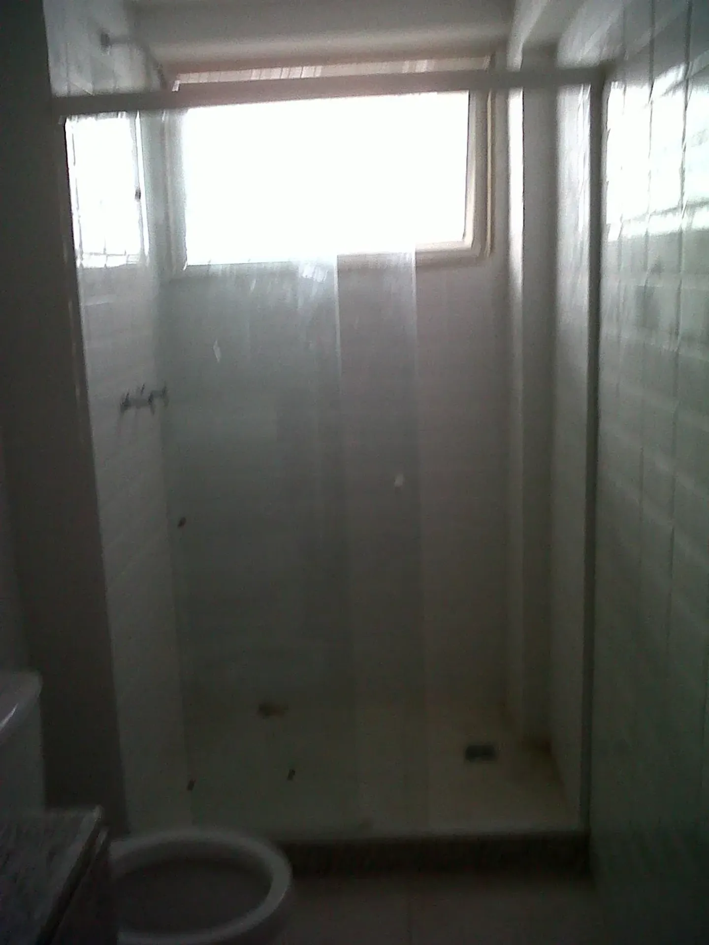 Departamento de 2 dormitorios con balcón cerrado con vidrio — photo 33