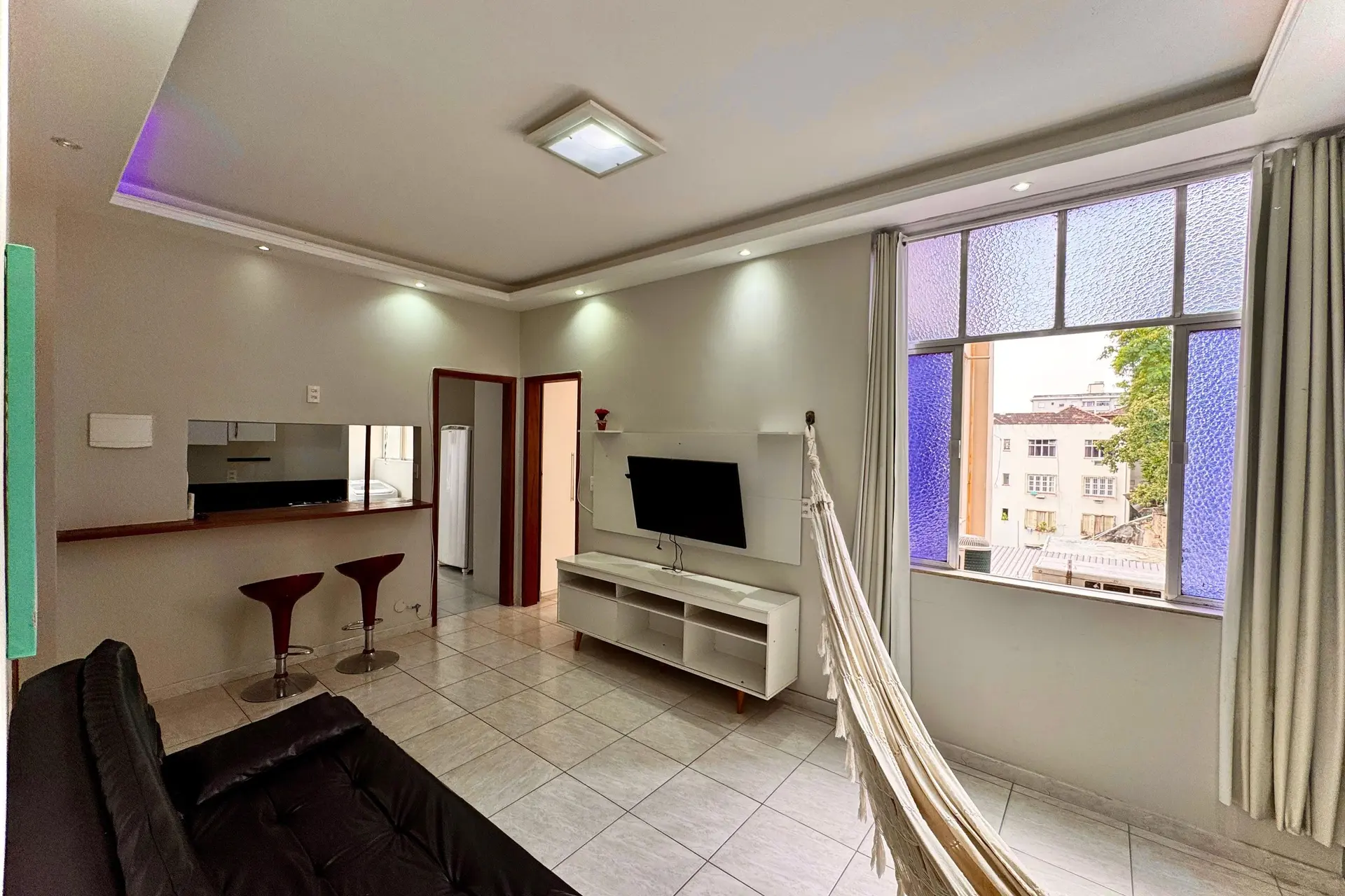 Пральна машина та 1 спальня: квартира 42 м²