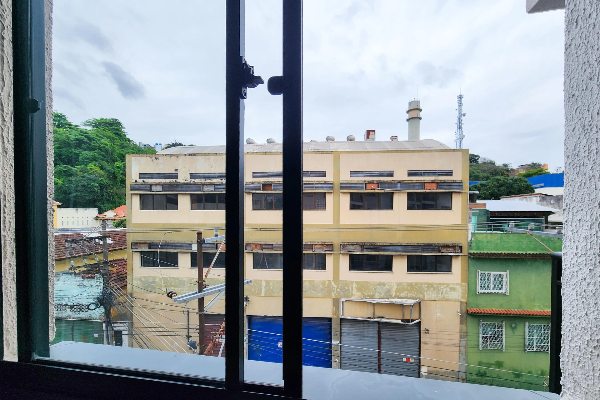 Квартира з 2 спальнями, у будинку є тренажерний зал — photo 28