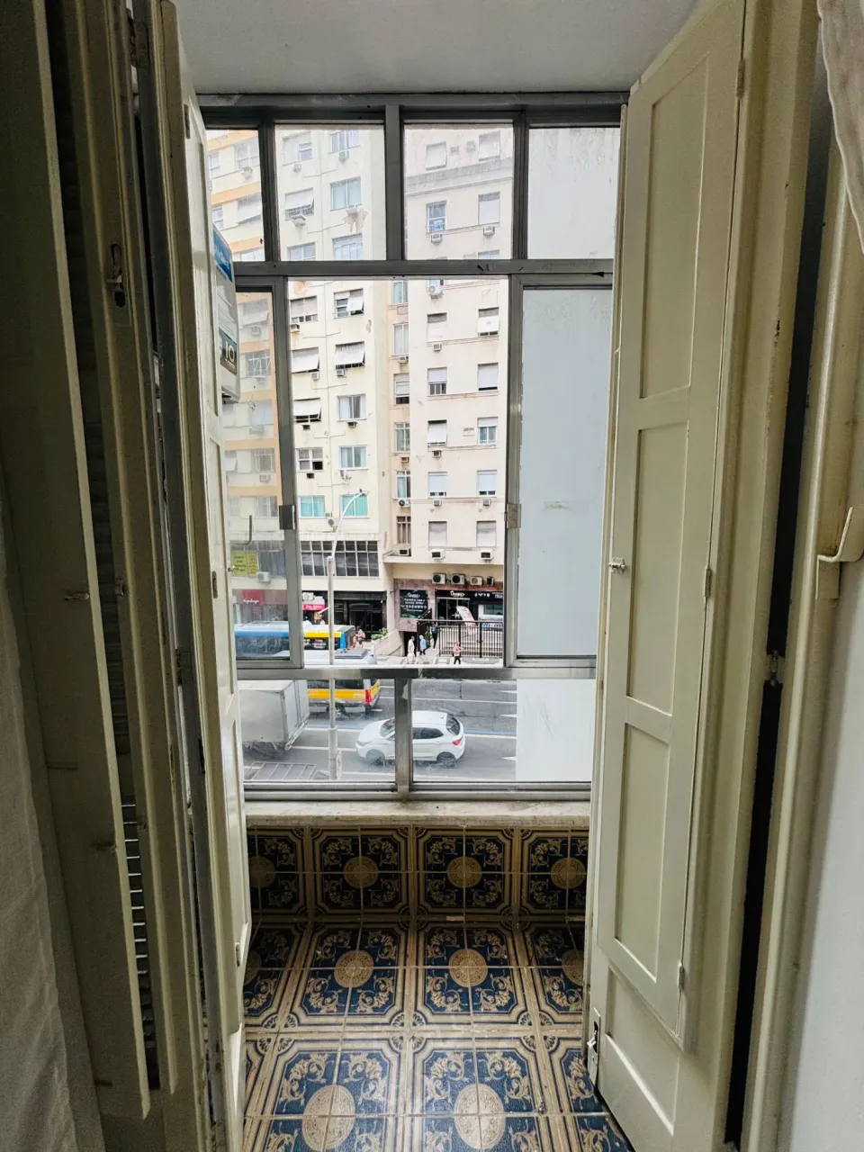 Standard apartment with 3 bedrooms and 1 bathroom — photo 18