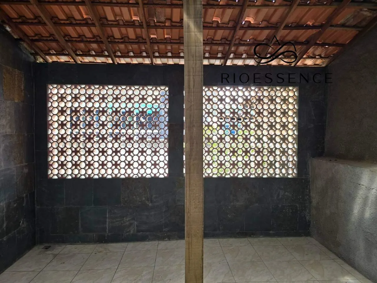 House, 280 m², with a private BBQ — photo 16