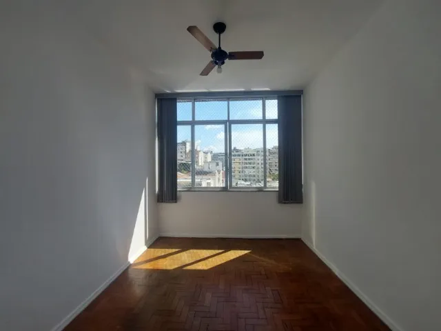 Apartamento sem mobília com 4 quartos e cozinha separada — photo 5