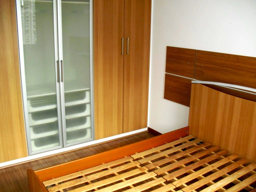 Furnished studio, 66 m², with wood or laminate floors — photo 21
