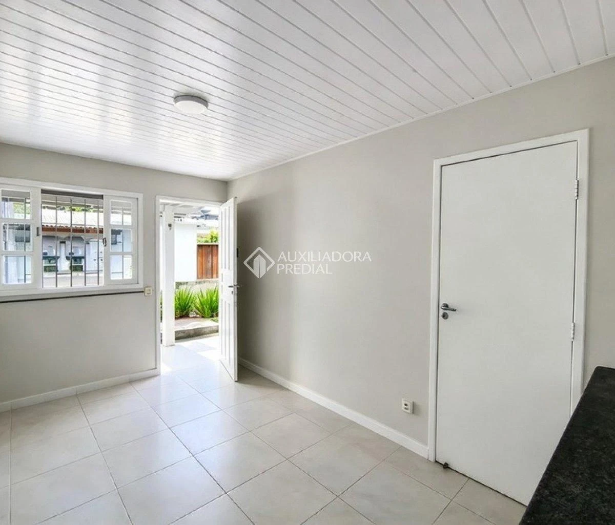 1 quarto e vista para a água: casa de 45 m² — photo 19