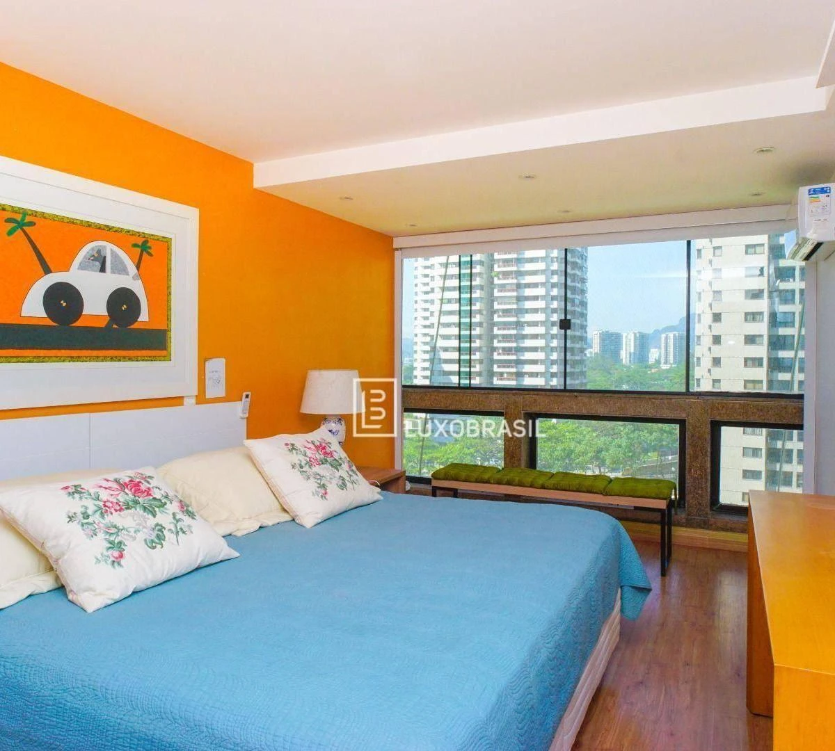 Apartamento mobiliado com varanda envidraçada e 4 quartos — photo 9