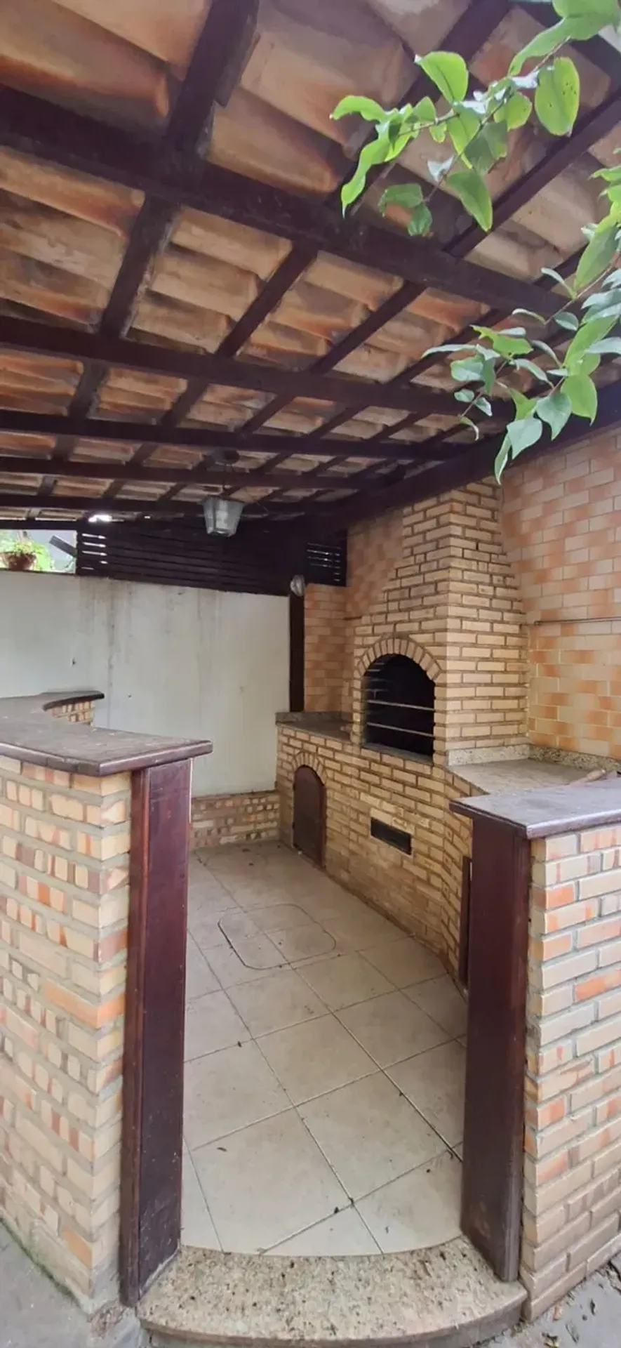 Triplex house with 4 bedrooms, 3 baths and 2 parking — photo 23