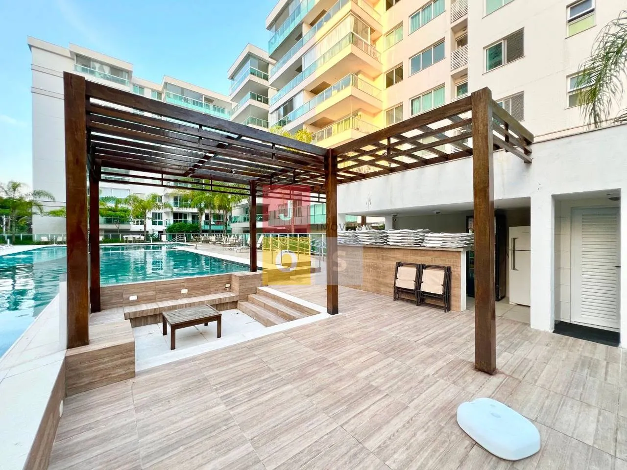 Furnished 4-bedroom suite apartment with 156 m² — photo 88