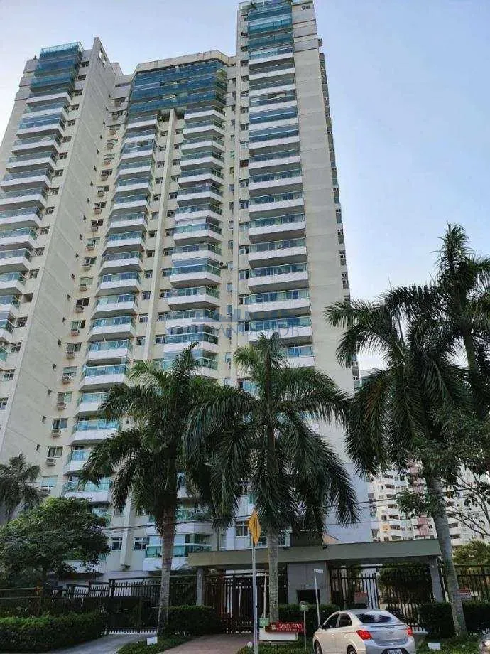 Furnished 2-bedroom apartment with a suite and balcony — photo 4