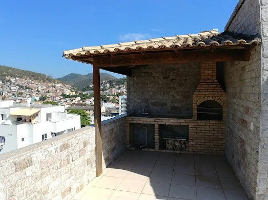 Unfurnished 114 m² apartment with 3 bedrooms and balcony — photo 3