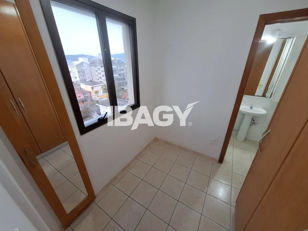 3-bedroom apartment with 3 bathrooms and 129 m² — photo 11