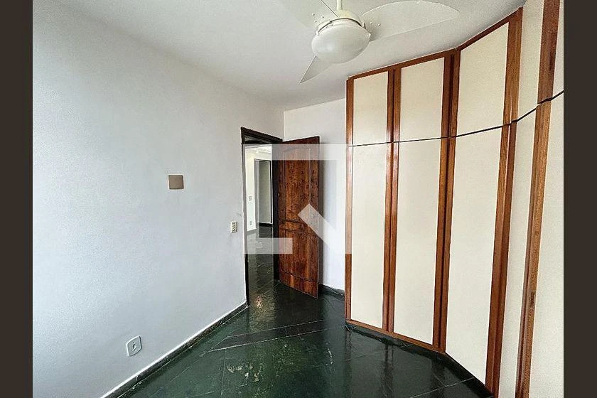72 m² apartment with a mountain view and a home office — photo 5