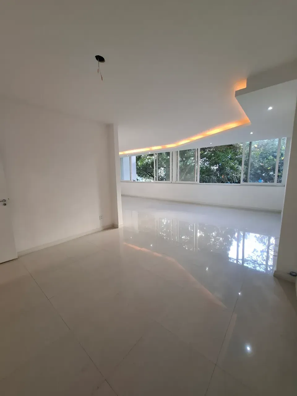 Apartment with 4 bedrooms, 4 bathrooms and 2 parking spaces — photo 10
