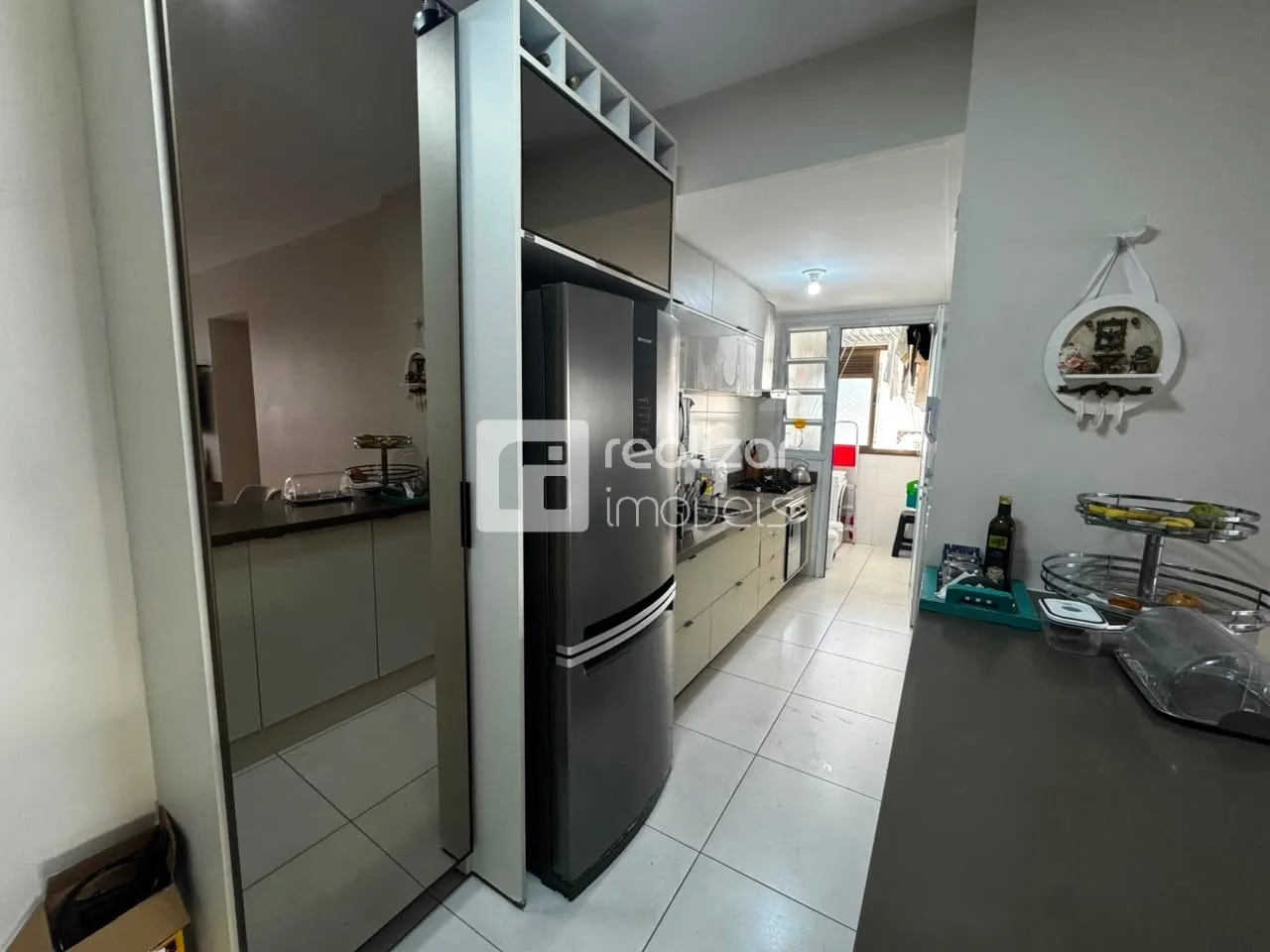 Furnished home with 3 bedrooms, 1 en-suite and 2 parking spaces — photo 38