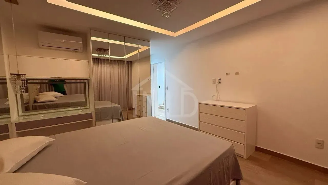 Furnished house with 5 bedrooms and 5 baths, 385 m² — photo 2