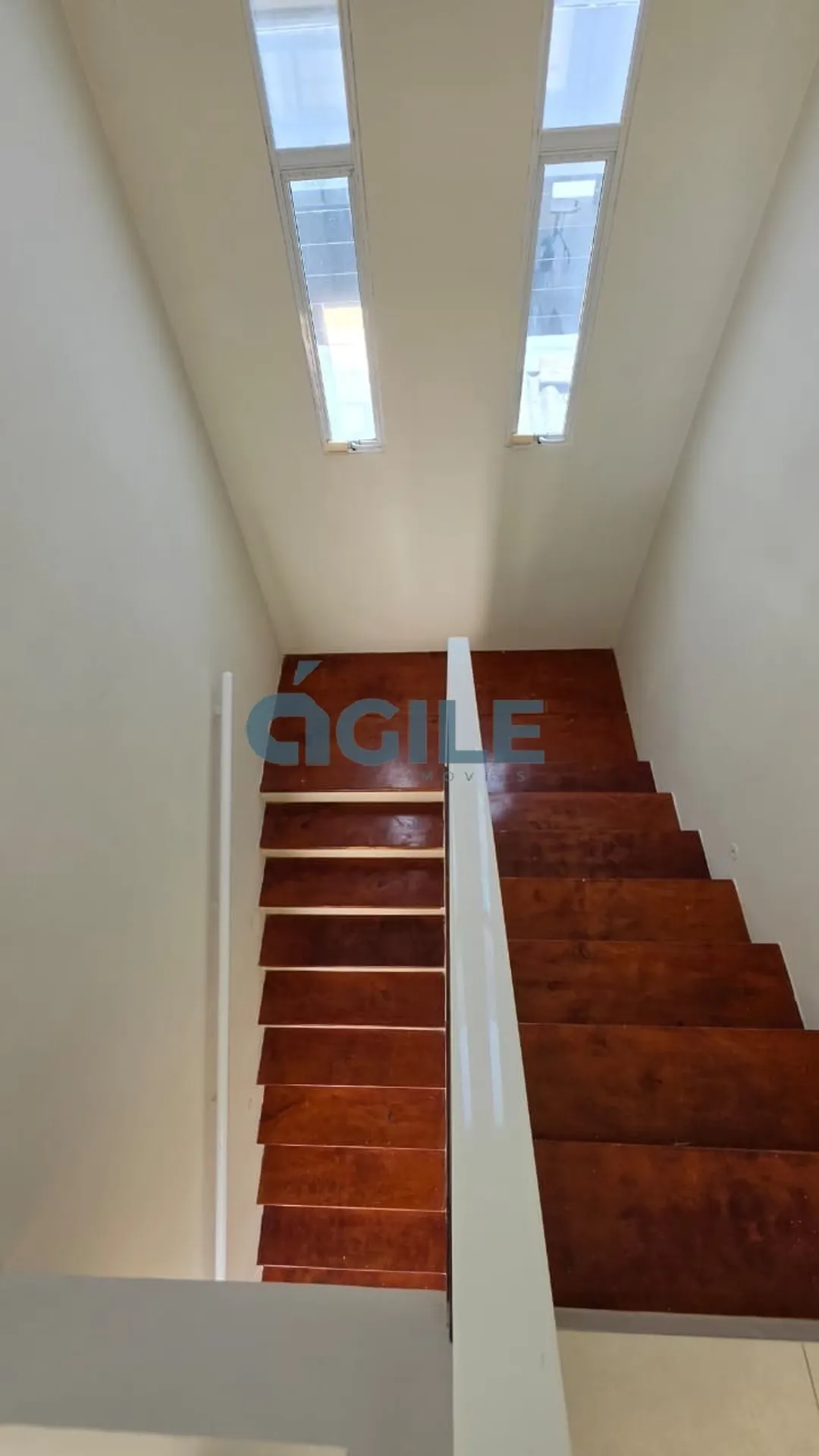 Washing machine in a 4-bedroom house, 200 m² — photo 34