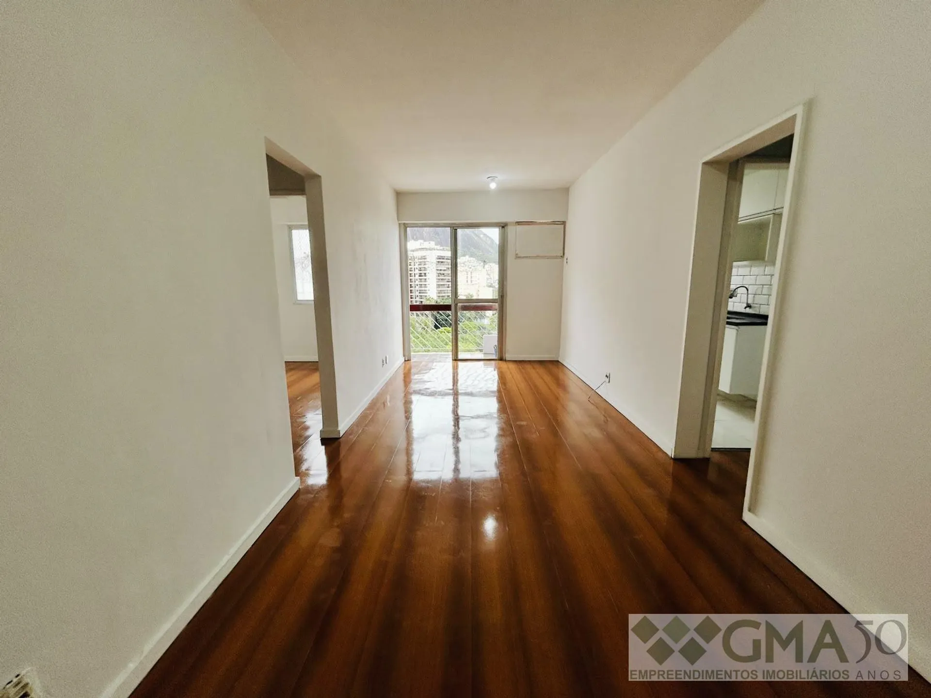 2-bedroom apartment with a washing machine — photo 5