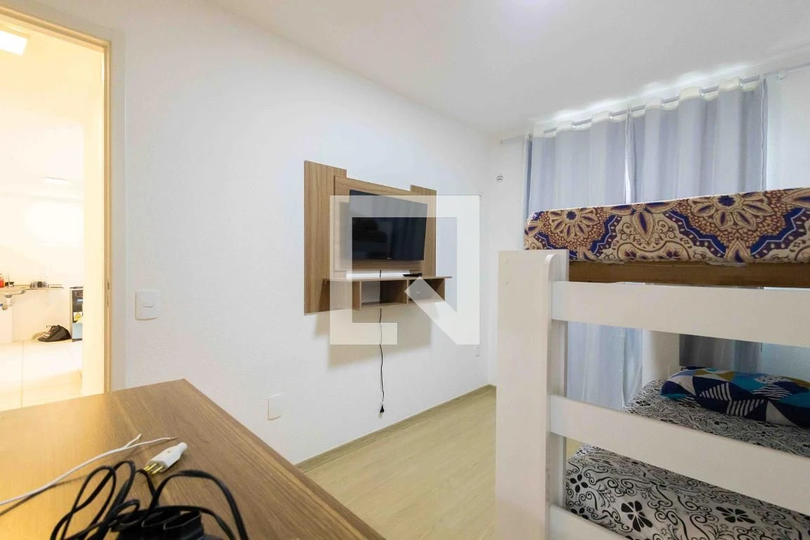 2-bedroom apartment with gas stovetop kitchen — photo 25