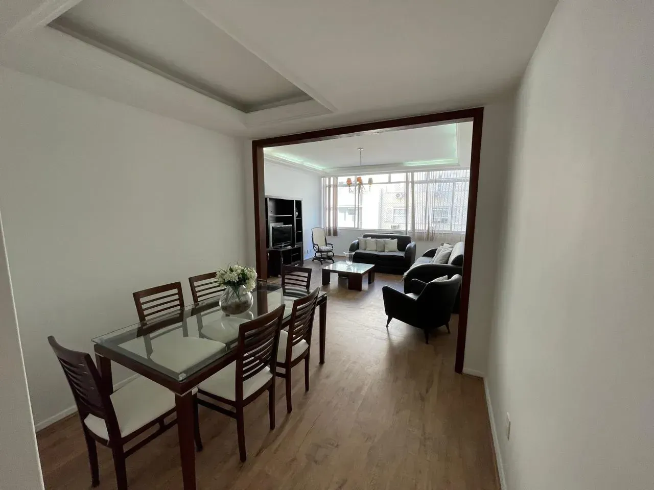 Furnished 3-bedroom apartment with a parking space — photo 9
