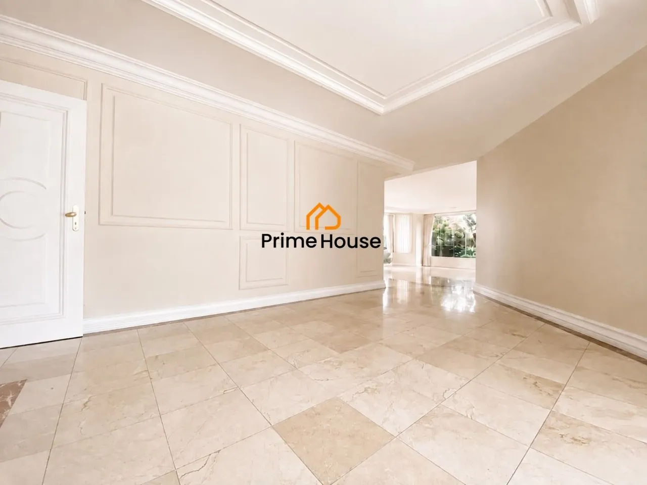 House with 5 bedrooms and 1000 m² plus 3 parking spots — photo 15