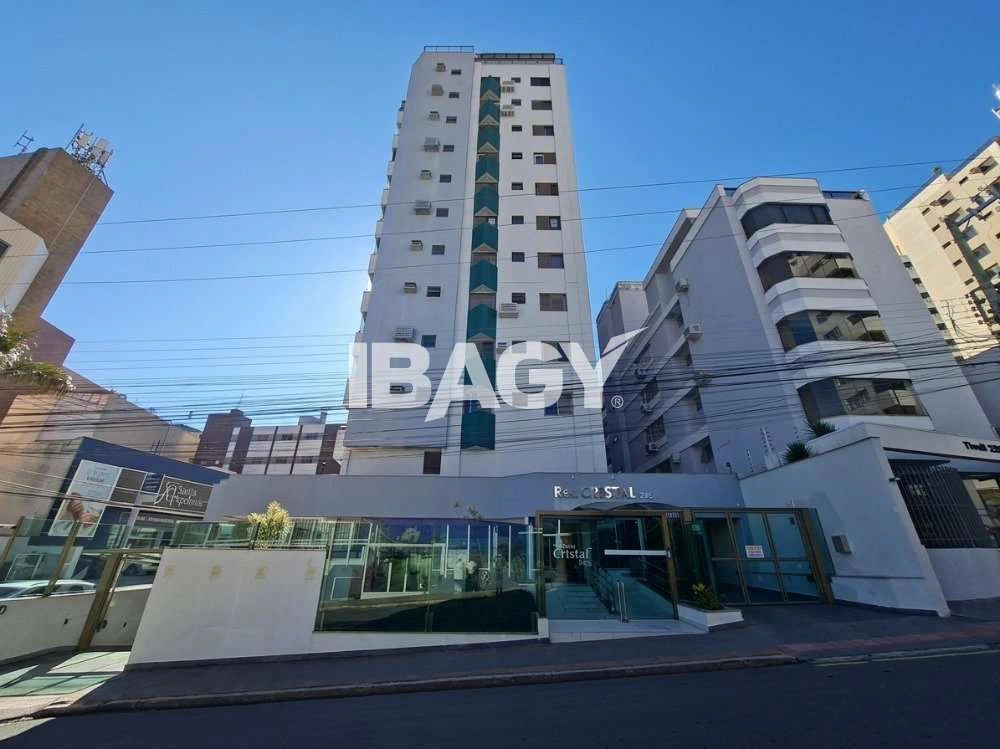 Apartamento com 4 dormitórios e varanda, bem localizado — photo 5
