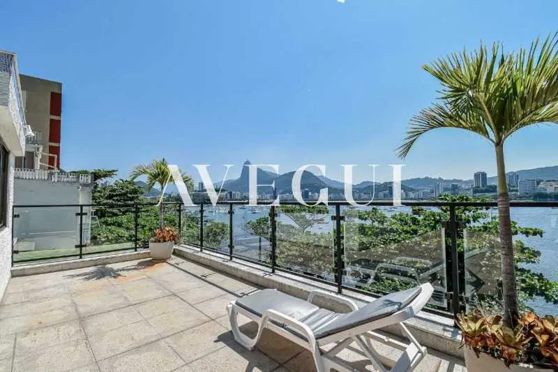 Furnished 4-bedroom house with 5 bathrooms — photo 19