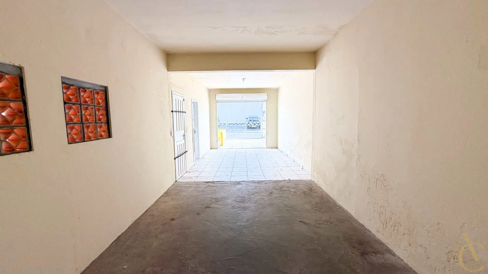 Casa residencial com 4 quartos e 1 banheiro, 263 m² — photo 15