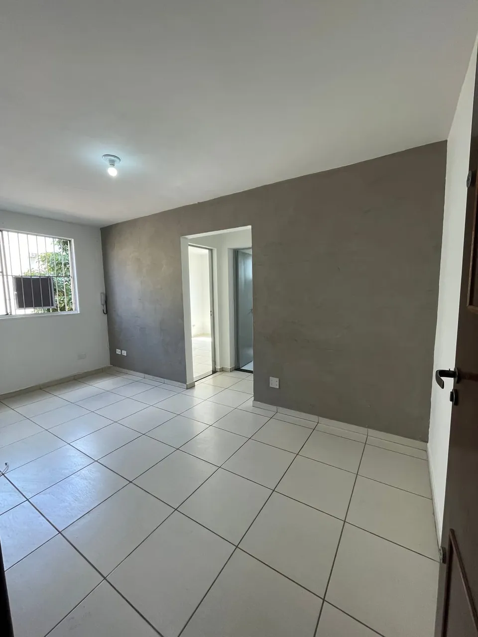 1-bedroom apartment with a gas stove and 1 bathroom — photo 10