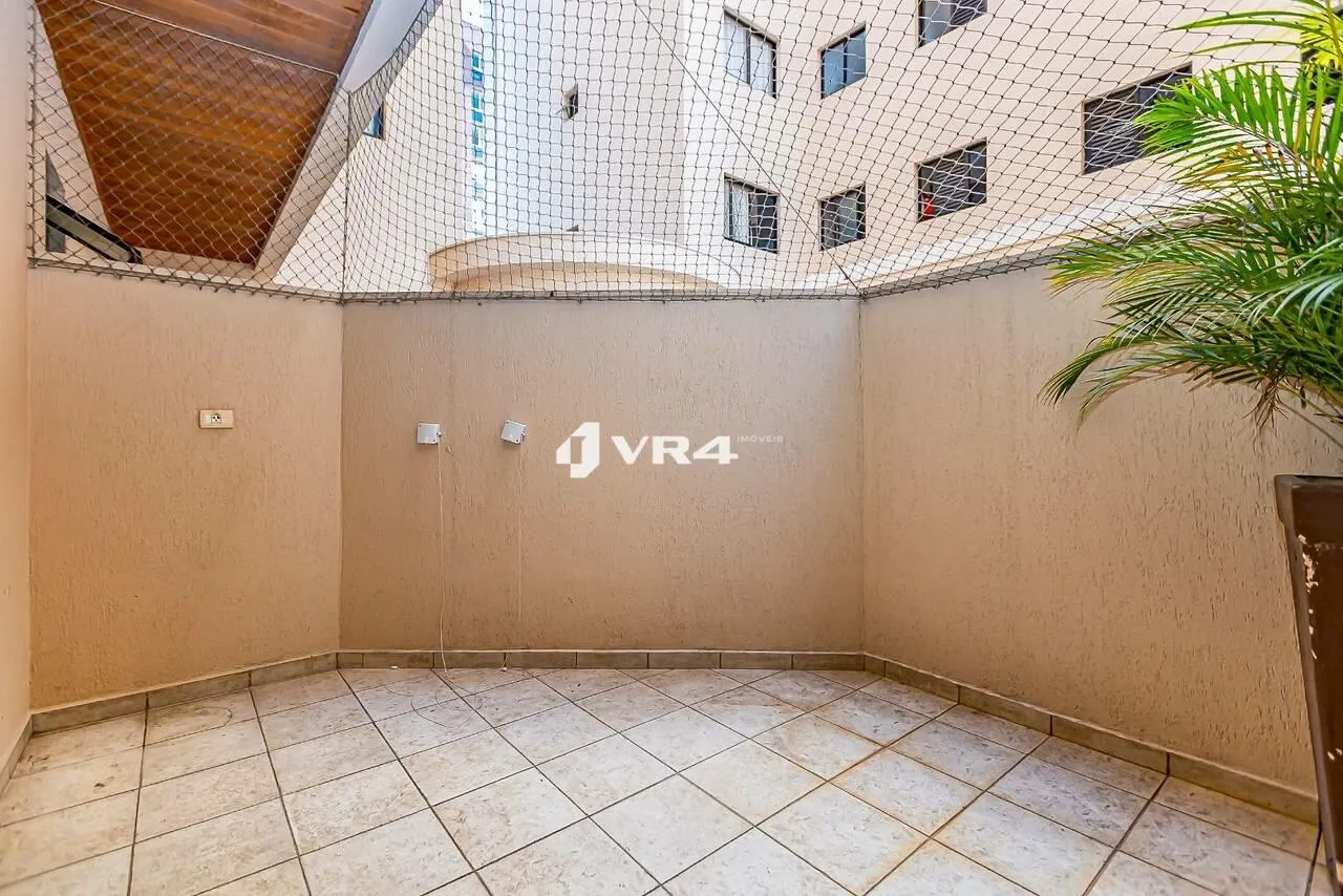 Garden apartment with 3 bedrooms and private BBQ area — photo 47