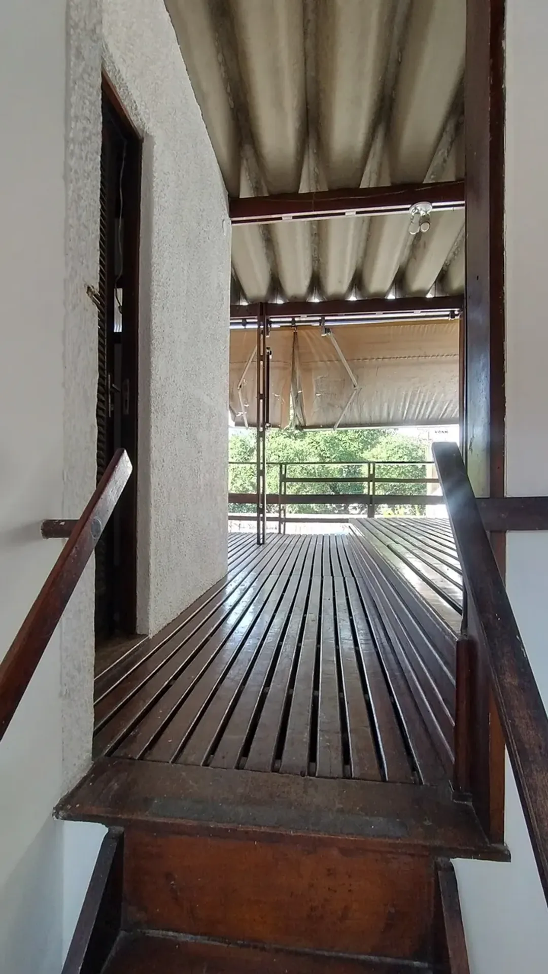 House with 7 bedrooms and 5 bathrooms with balcony BBQ — photo 41