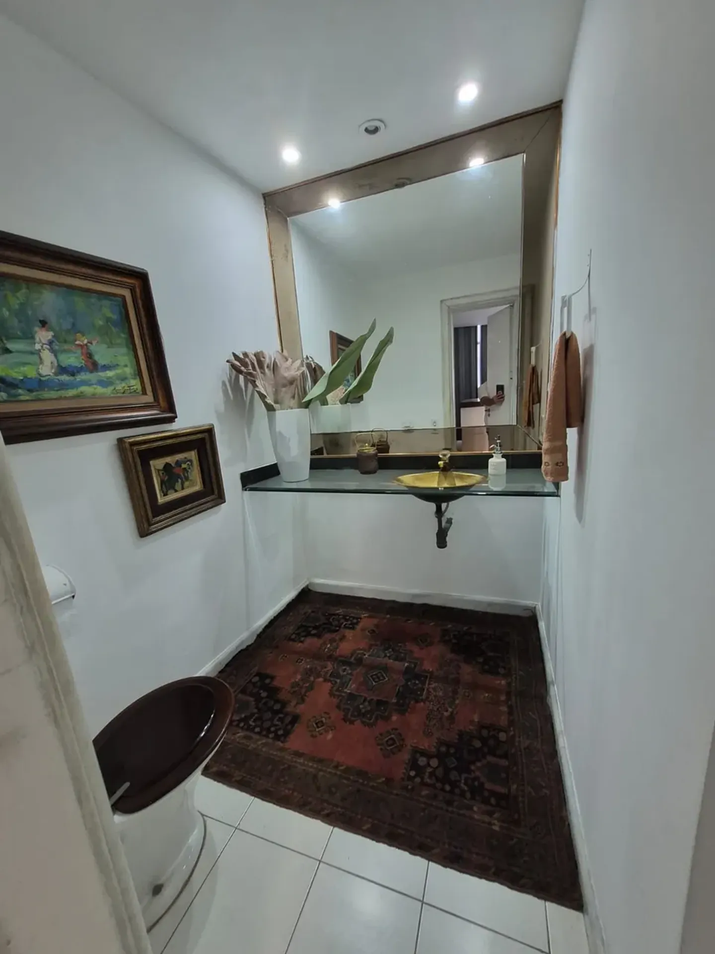 260 m² apartment with 4 bedrooms and 3 bathrooms — photo 28