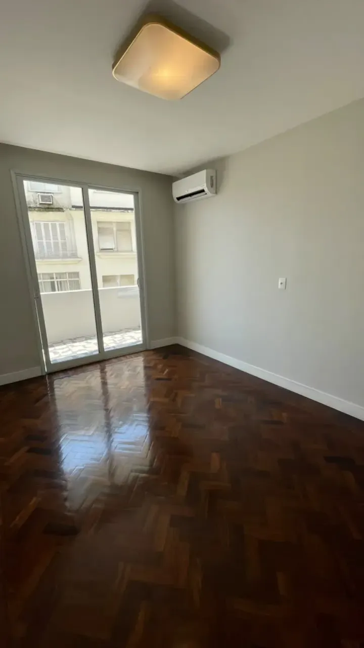 2-bedroom apartment with a walk-in closet in Rio de Janeiro — photo 6