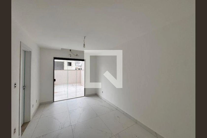 Condominium house with 3 en-suite bedrooms — photo 37