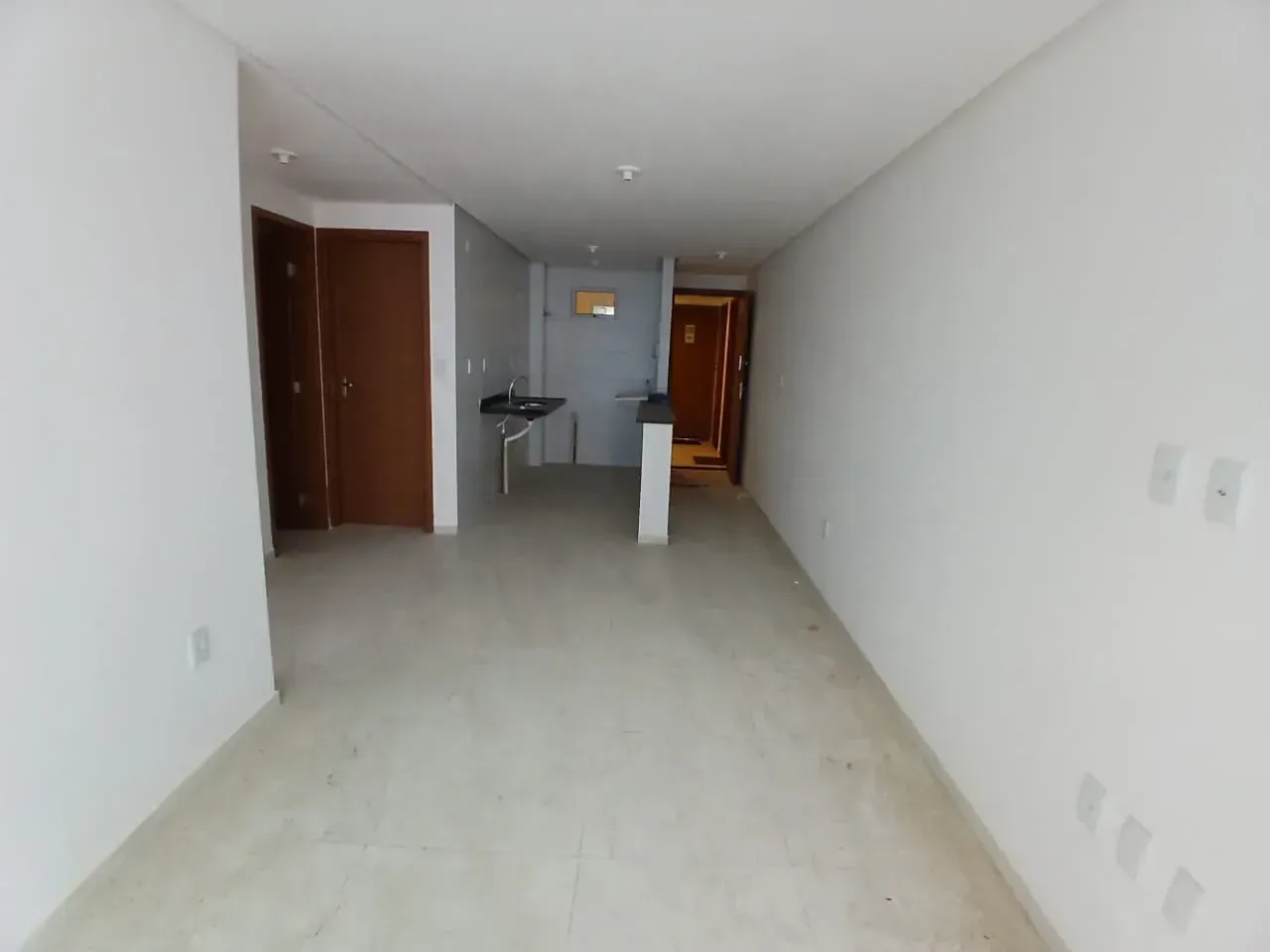 Apartamento 2 quartos 1 suíte, varanda e cozinha a gás 54,41 m²
