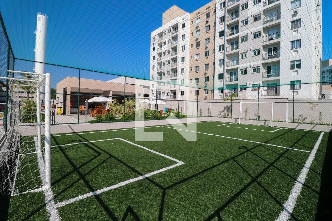 Apartamento sem mobília com 2 quartos e garagem — photo 22
