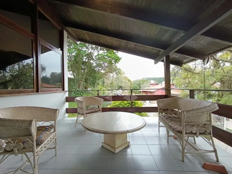 House, 600 m², with a bathtub — photo 15