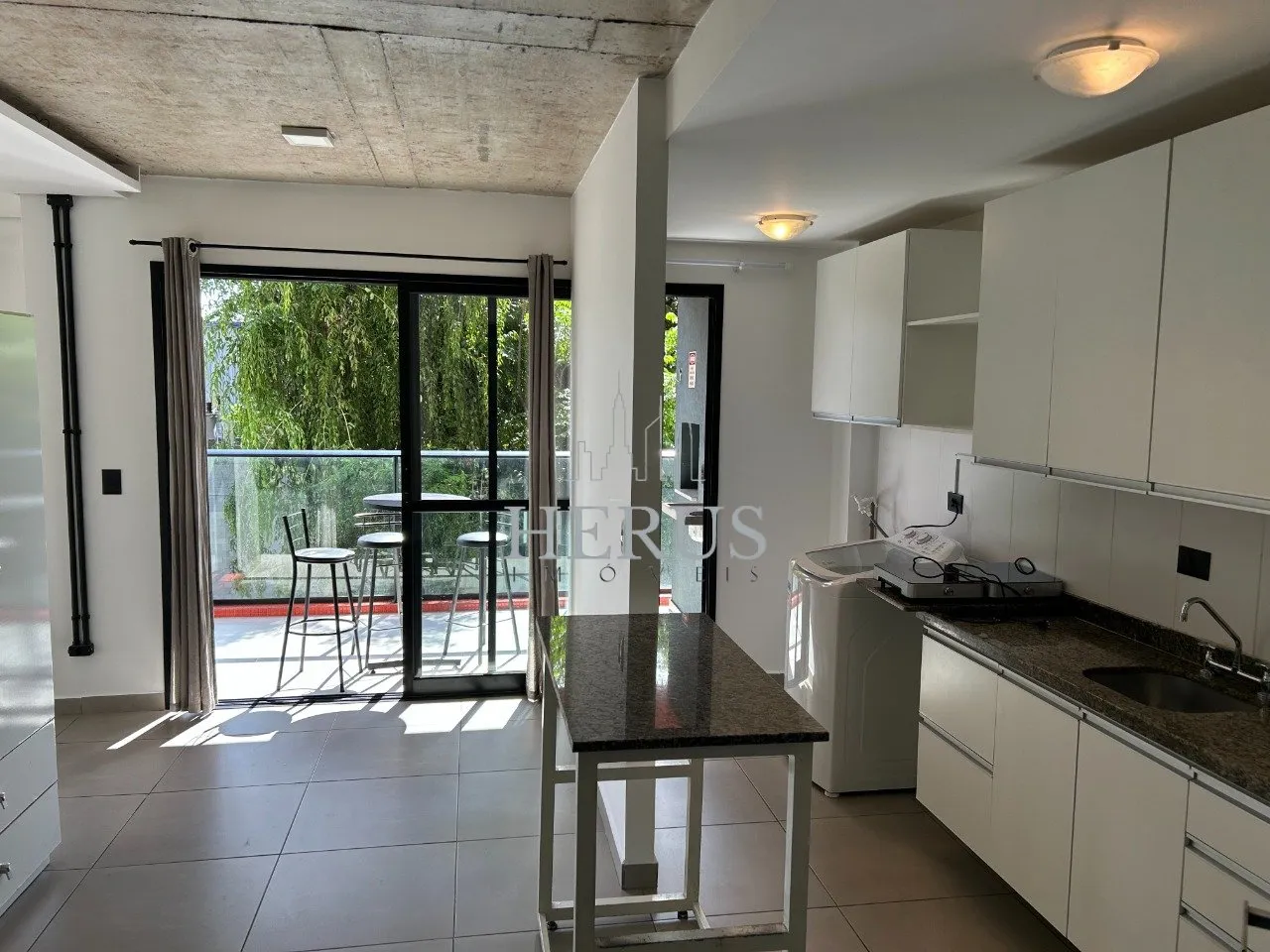Apartamento de 1 quarto com varanda e churrasqueira — photo 2