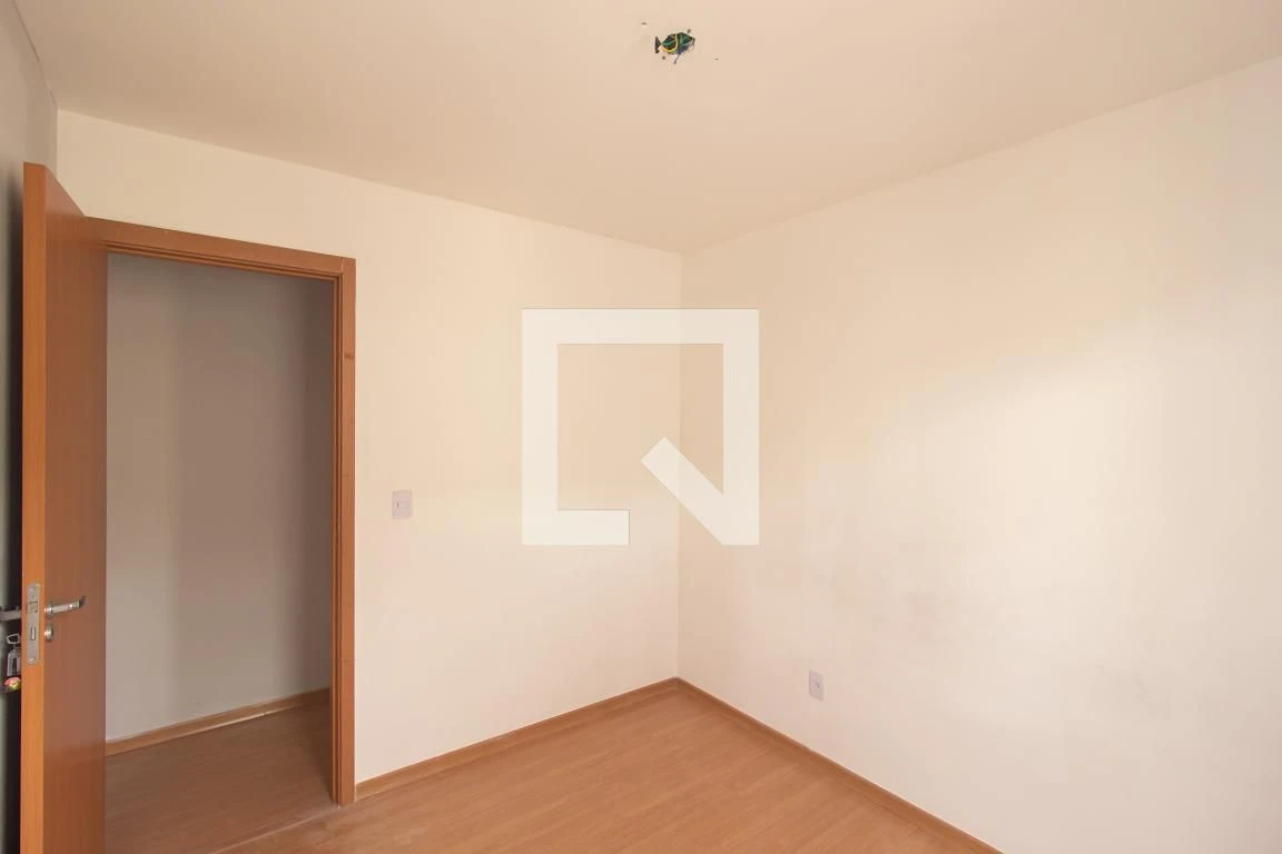 Apartamento de 2 quartos em condomínio com piscina — photo 38