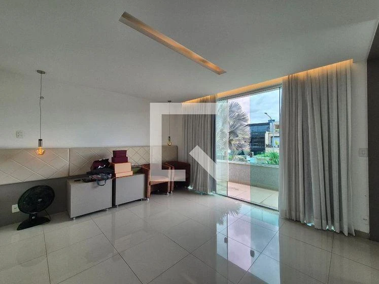 5-bedroom house with a bathtub in Rio de Janeiro — photo 23