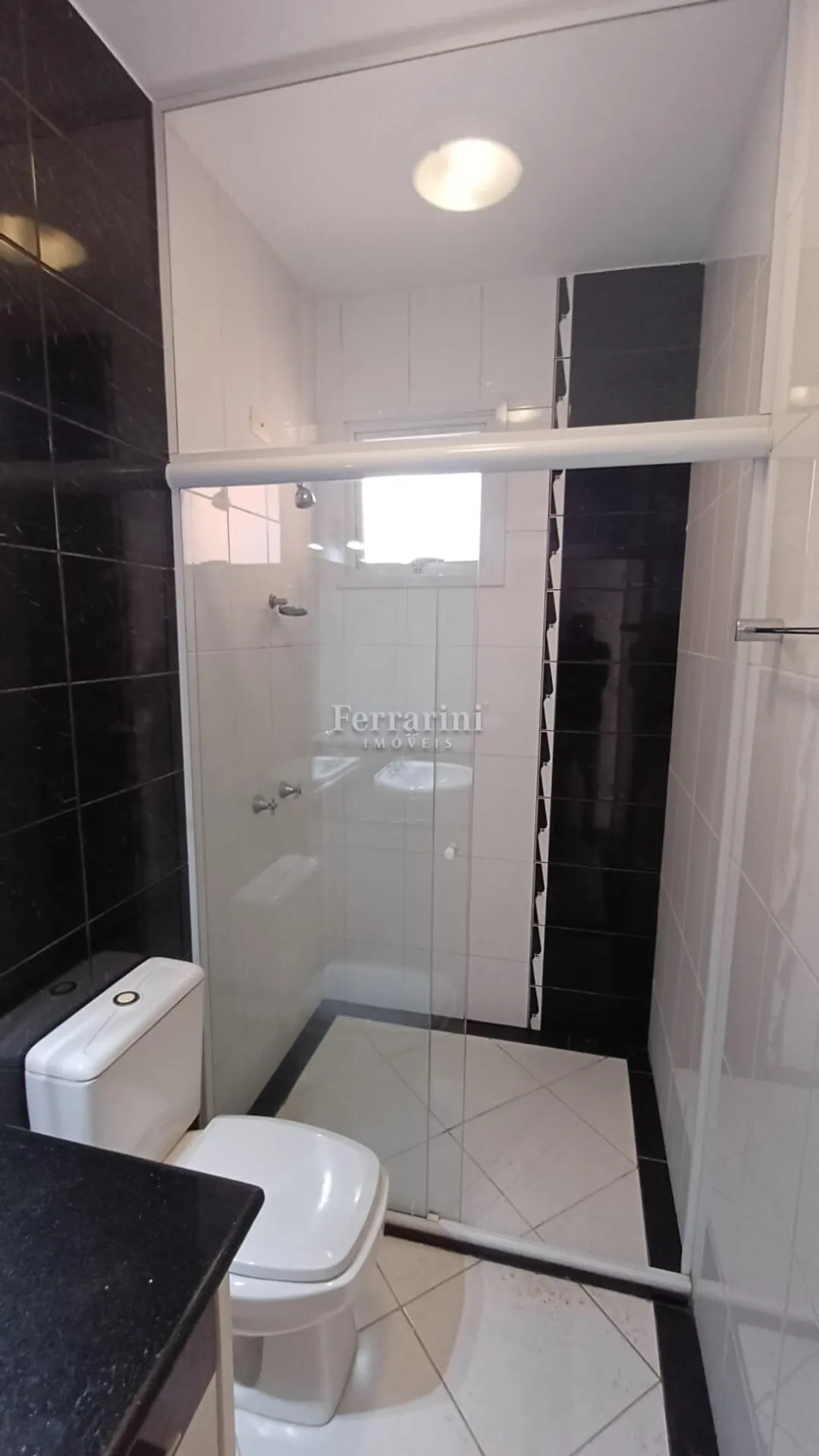 Rental house with 3 bedrooms and 4 bathrooms — photo 33