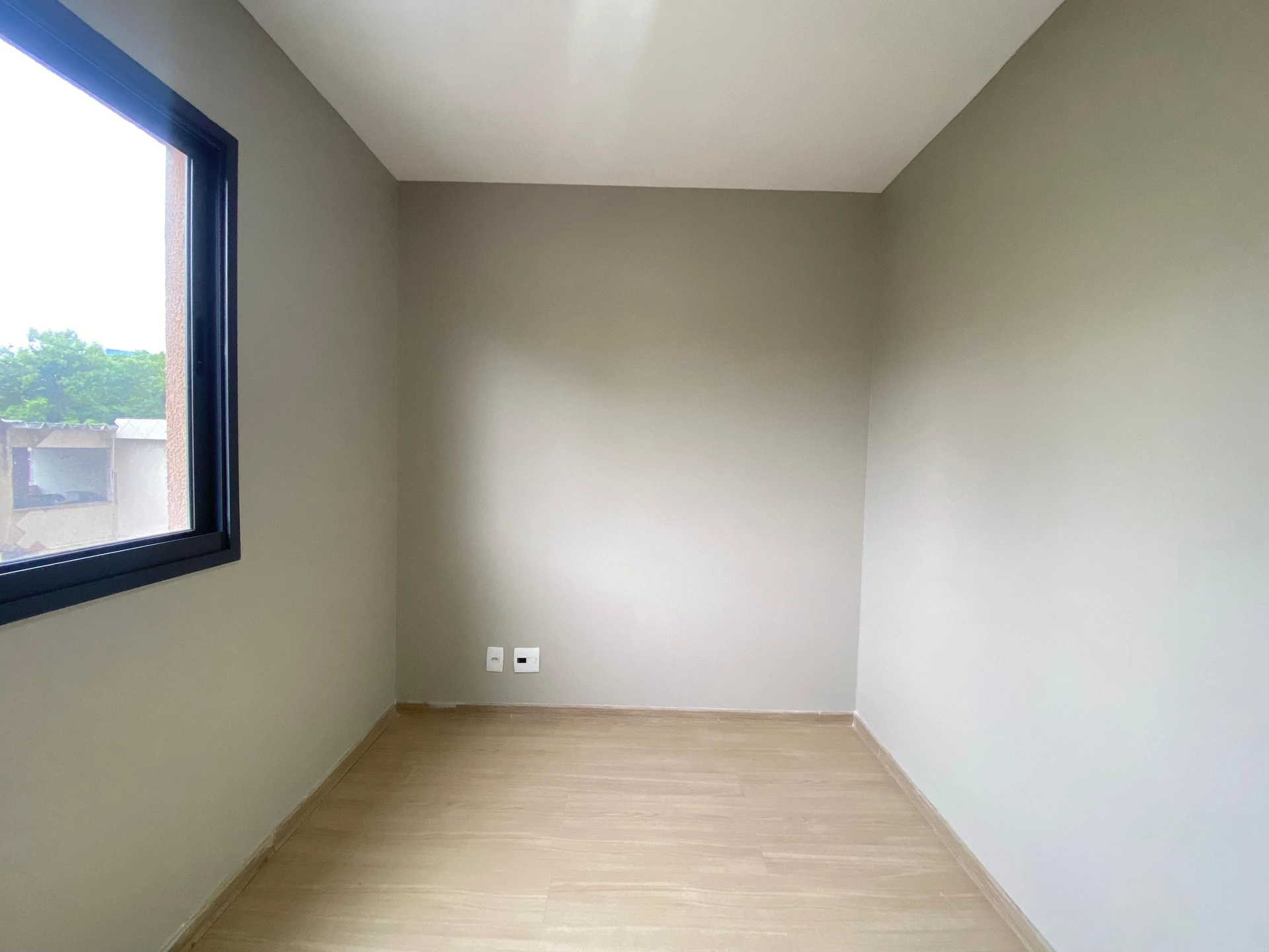 Apartment, 55 m², with wood or laminate floors — photo 45