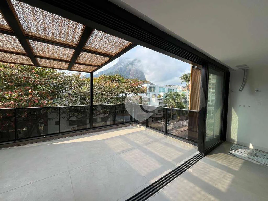 Penthouse with 4 ensuite suites and private pool, 271 m² — photo 26