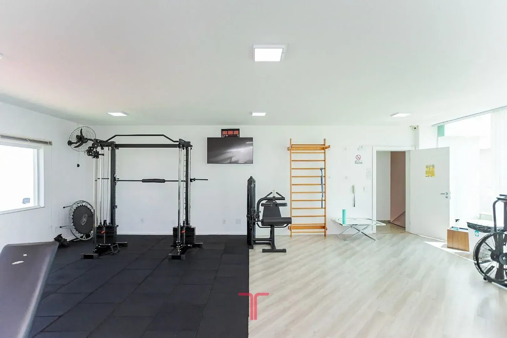 Дом 550 м² с 5 спальнями и приватным садом — photo 124