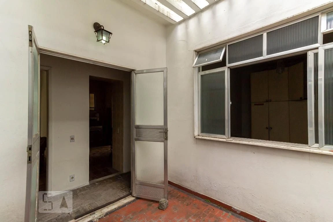 Будинок: 3 спальні, 190 м² — photo 40